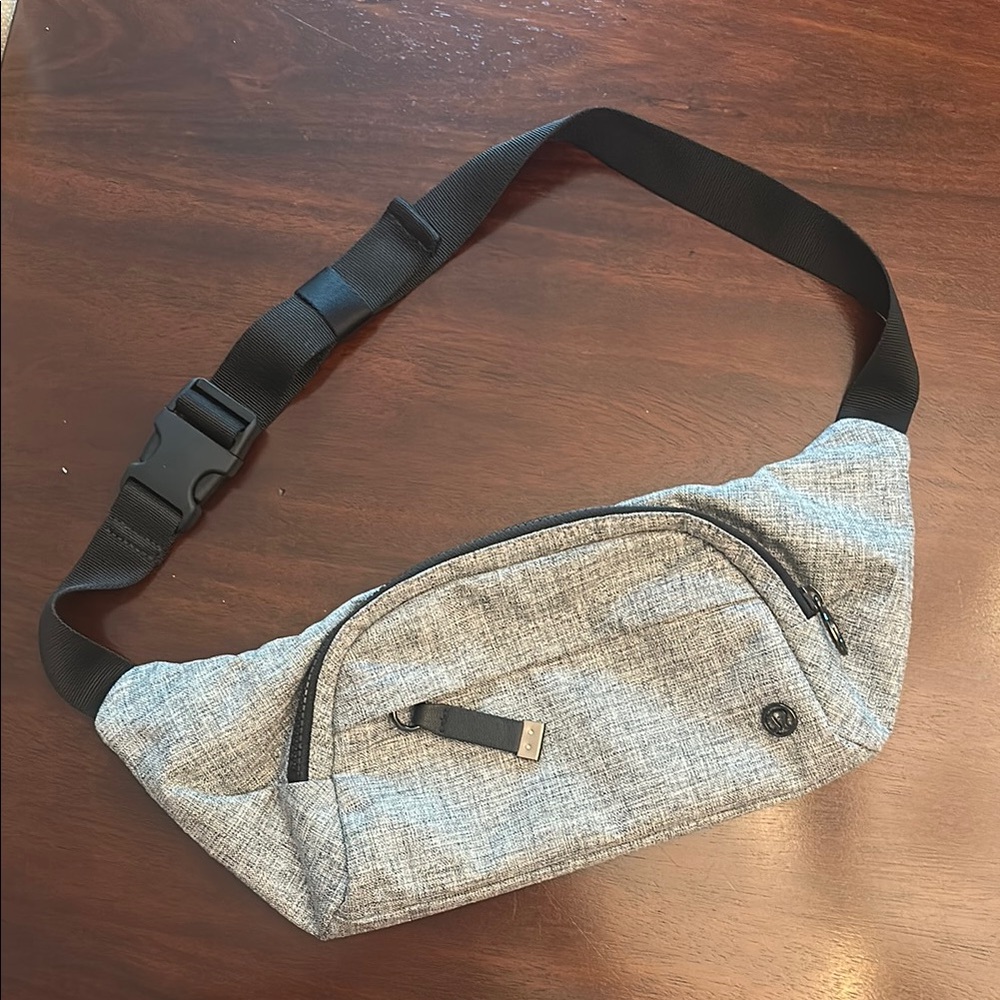 Lululemon Athletica Gray Belt Bag